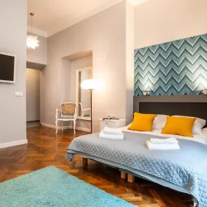 https://perfect-place-to-stay-in-krakow-city-center-w2.krakowhotelspoland.com